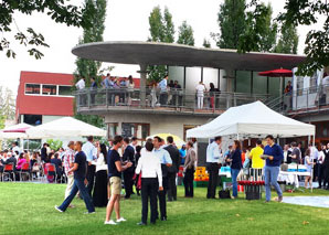 Party estivale avec barbecue au bord du lac de Zurich