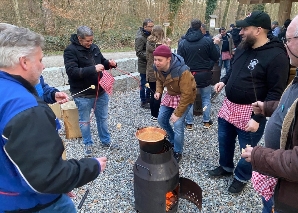 Outdoor-Fondue oder -Raclette