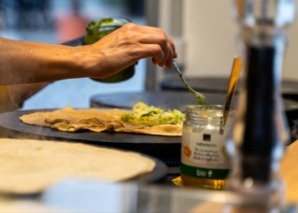 Crêpes und Frozen Yogurt aus dem Food Truck