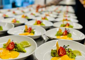 Catering, aperitif & cocktail offer for your company event