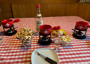 Fondue fun in your own caquelon