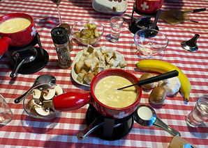 Fondue fun in your own caquelon