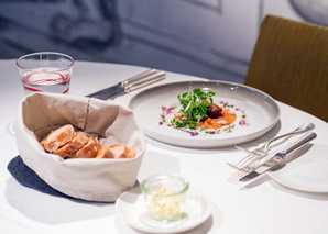 Apéro mit Blick über den Zürichsee und Abendessen