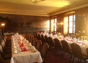 Essen im Barocksaal