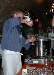 Fête dans une grotte sur la montagne du Rigi