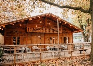 Fondue-Chalet Aarau: Käseschmaus in der Hütte