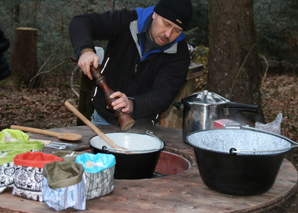 Fonduebar - dégustation de fromage à la table ronde