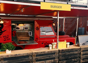 Food Truck Grill Streetfood from the Landrover