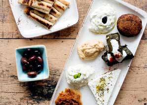 Catering auf Griechisch: Egal ob Buffet, Fingerfood oder Foodtruck