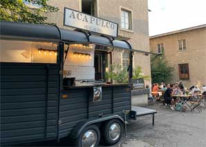 Food Truck mit Burrito, Tacos und Torta