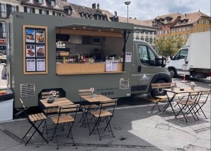 Foodtruck mit Schweizer Spezialitäten