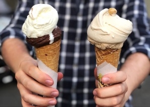 Gelato aus dem Piaggio Porter