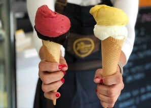 Gelato aus dem Piaggio Porter