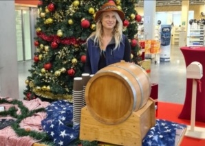 Getränke-Catering: Glühwein aus dem Holzfass