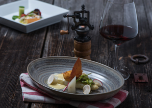 Gourmet dans l'ancienne maison de l'Oberland bernois