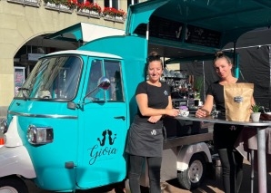 Piaggio Ape als Cocktailbar oder Foodtruck