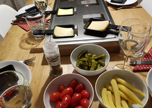 Cabin chats Fondue Raclette