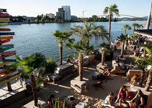 Sommerfest mit Strandfeeling in Basel