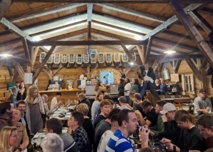Christmas chalet evening in the Bernese Oberland