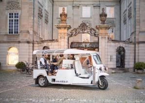 Tuktuk-Fahrt mit Barbecue oder Fondue