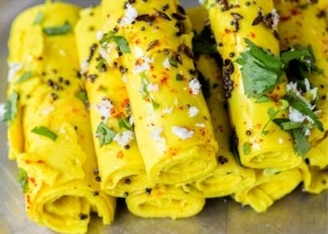 Vintage-Foodtruck mit vegetarischer und veganer Weltküche