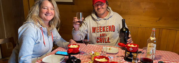 Le plaisir de la fondue dans votre propre caquelon