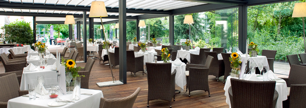 Location d'été : dîner dans l'Orangerie, dans un cadre raffiné