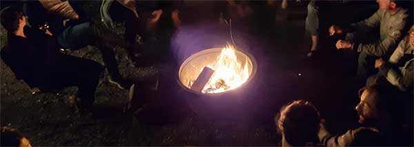 Outdoor-Fondue im Tannenwald mitten in Basel