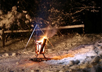 Magie de l'hiver dans une cabne en forêt