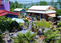Karibisches BBQ mit Beachbar