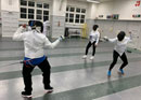 Team fencing – Cross the blade