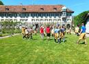 Country Fun games for large groups berne