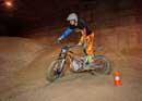 Trial moto en salle